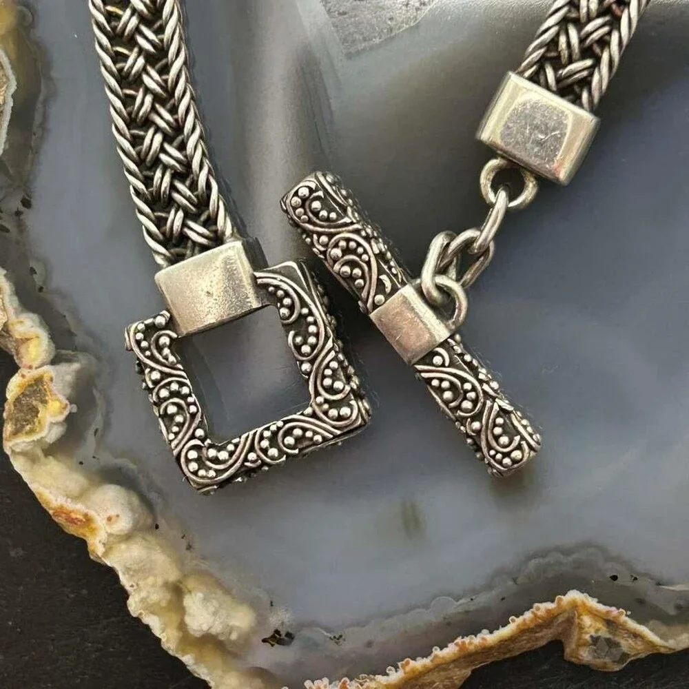 Vintage Silver Woven Chain Decorated Toggle Clasp 17